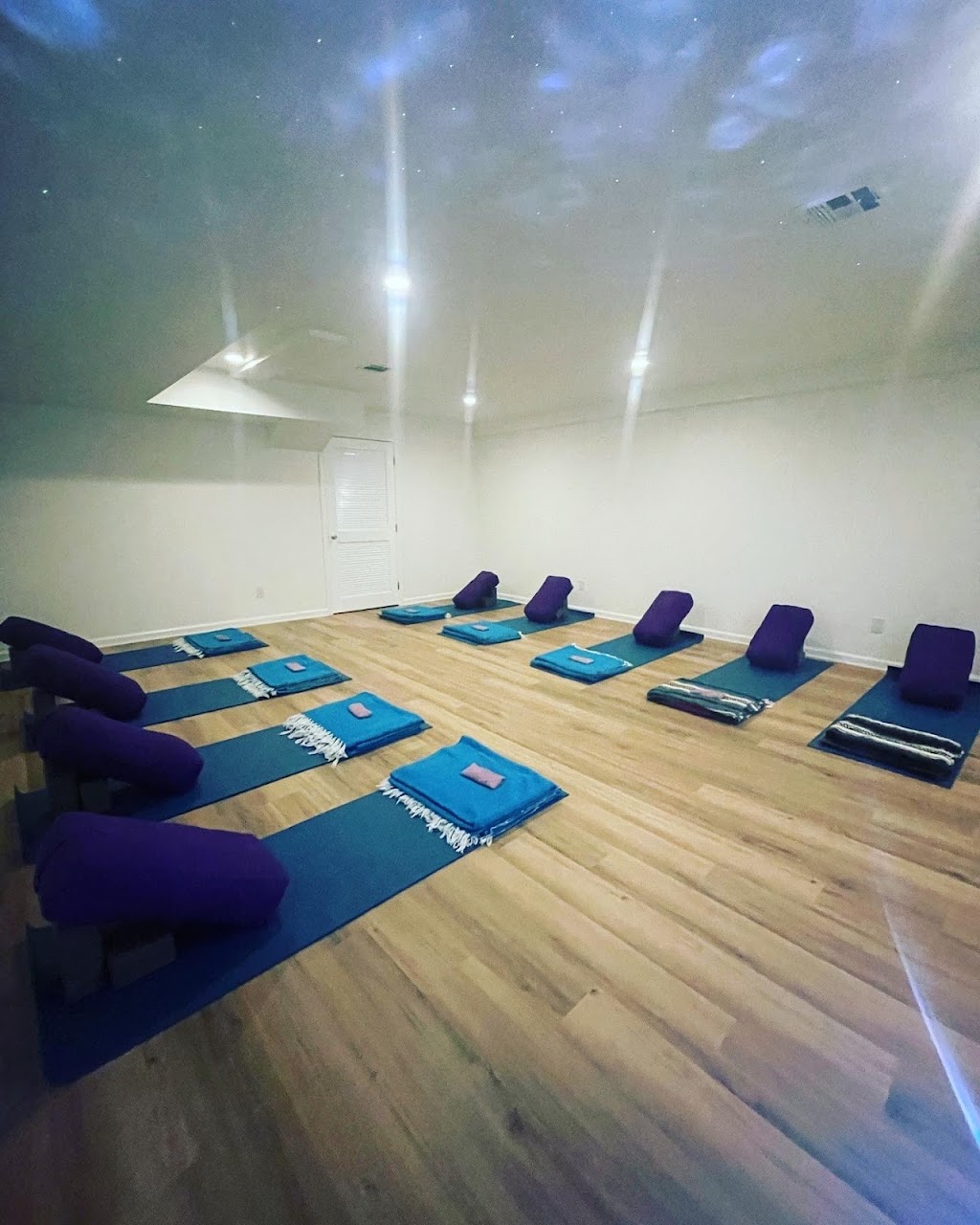 Yoga Barn NJ | 134 Maxim Rd, Howell Township, NJ 07731, USA | Phone: (732) 330-5759