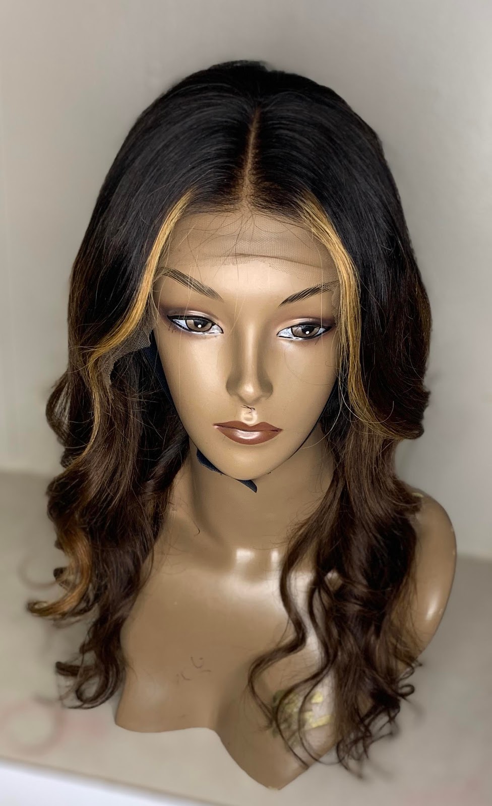 DIXIE CHANEL WIG COLLECTION | 200 N Carrier Pkwy STE 201, Grand Prairie, TX 75050, USA | Phone: (601) 631-1553