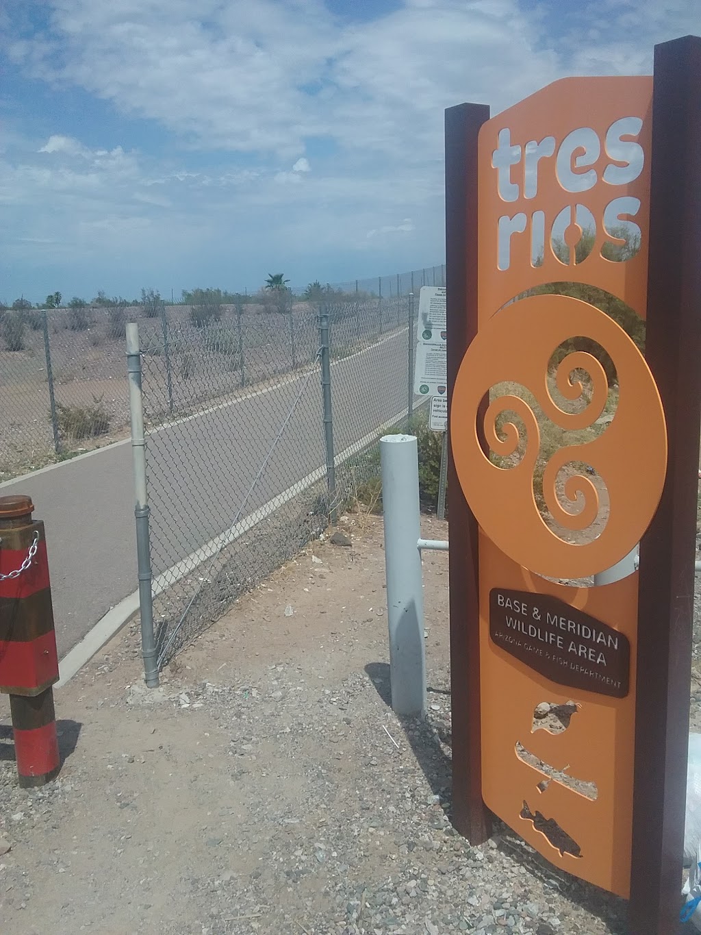 Tres Rios Trailhead | S 87th Ave, Laveen Village, AZ 85339, USA | Phone: (602) 506-2930