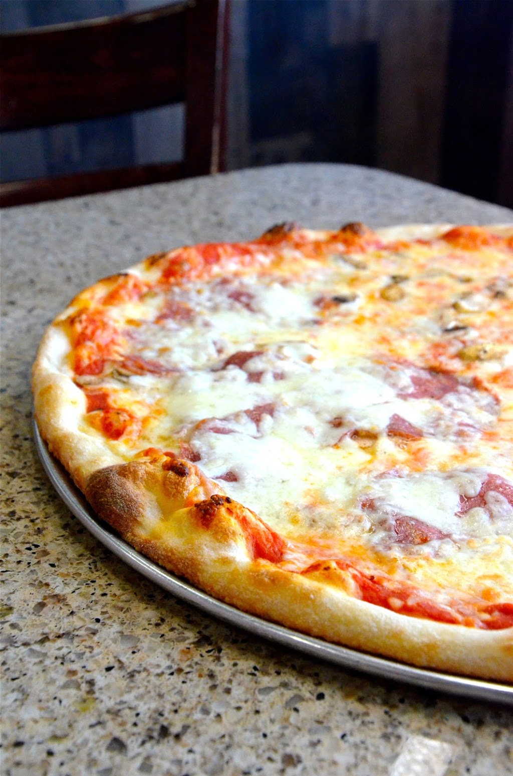 Greenwich Pizzeria | 1072 E Putnam Ave, Riverside, CT 06878, USA | Phone: (203) 637-1000