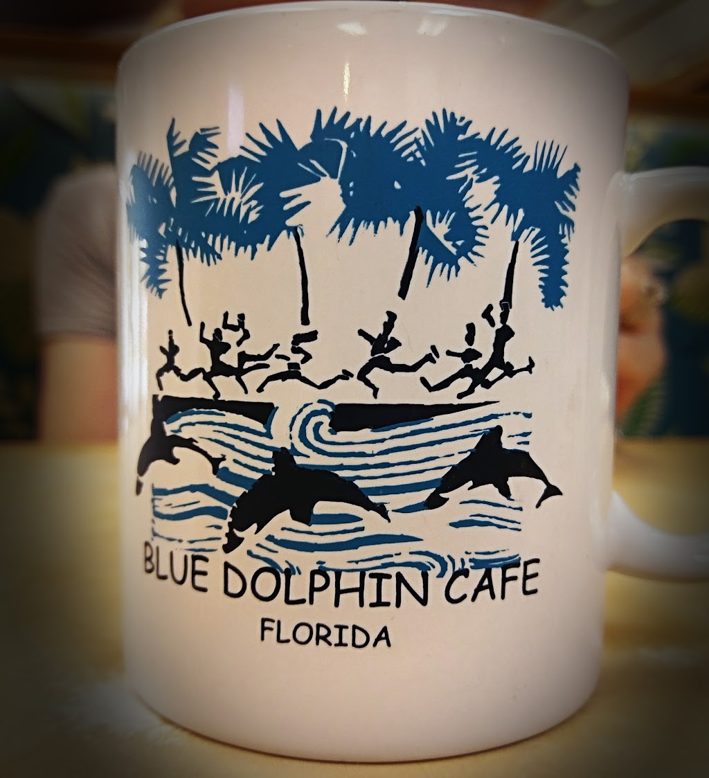 Blue Dolphin Cafe | 5370 Gulf of Mexico Dr #101, Longboat Key, FL 34228, USA | Phone: (941) 383-3787