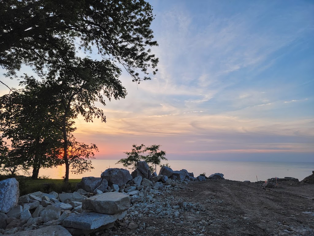 Amber Oaks Restaurant | 4798 E Lake Rd, Sheffield Lake, OH 44054, USA | Phone: (440) 240-8527