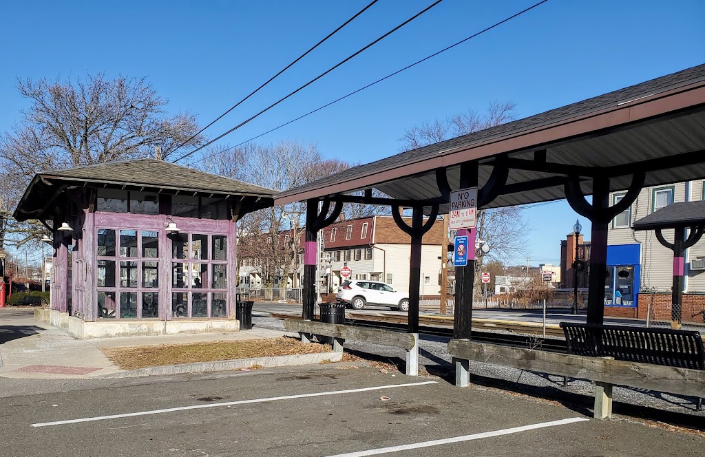 Wyoming Hill Station Parking | Melrose, MA 02176, USA | Phone: (781) 979-4144