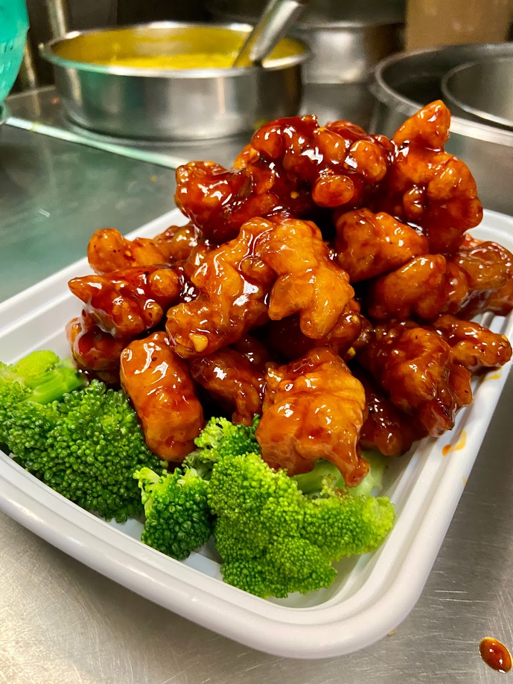 Golden Bowl Restaurant | 3447 Lithia Pinecrest Rd Unit B104, Valrico, FL 33596 | Phone: (813) 657-3878