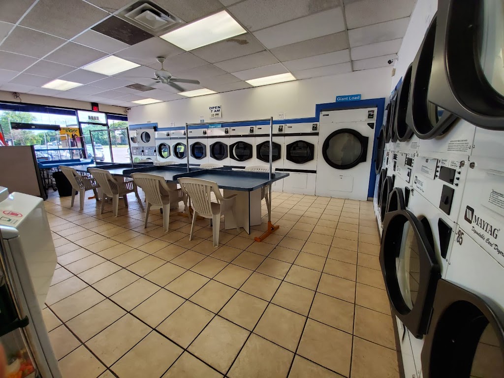 Holiday Plaza Laundromat | 8485 N Wayne Rd, Westland, MI 48185, USA | Phone: (734) 427-4308