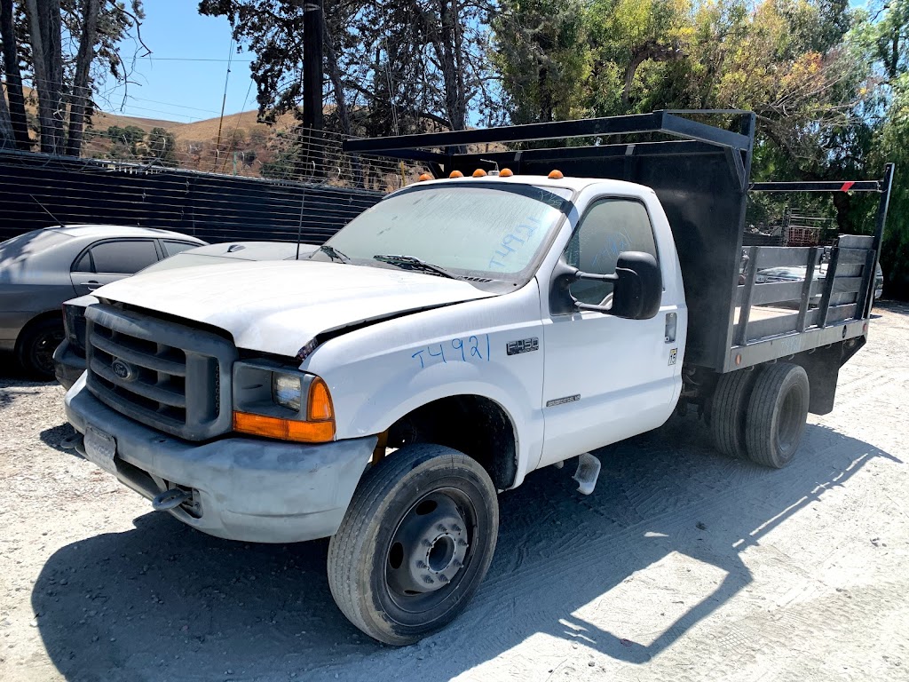 San Benito Auto Wreckers | 2120 San Juan Hollister Rd, Hollister, CA 95023 | Phone: (831) 637-5795