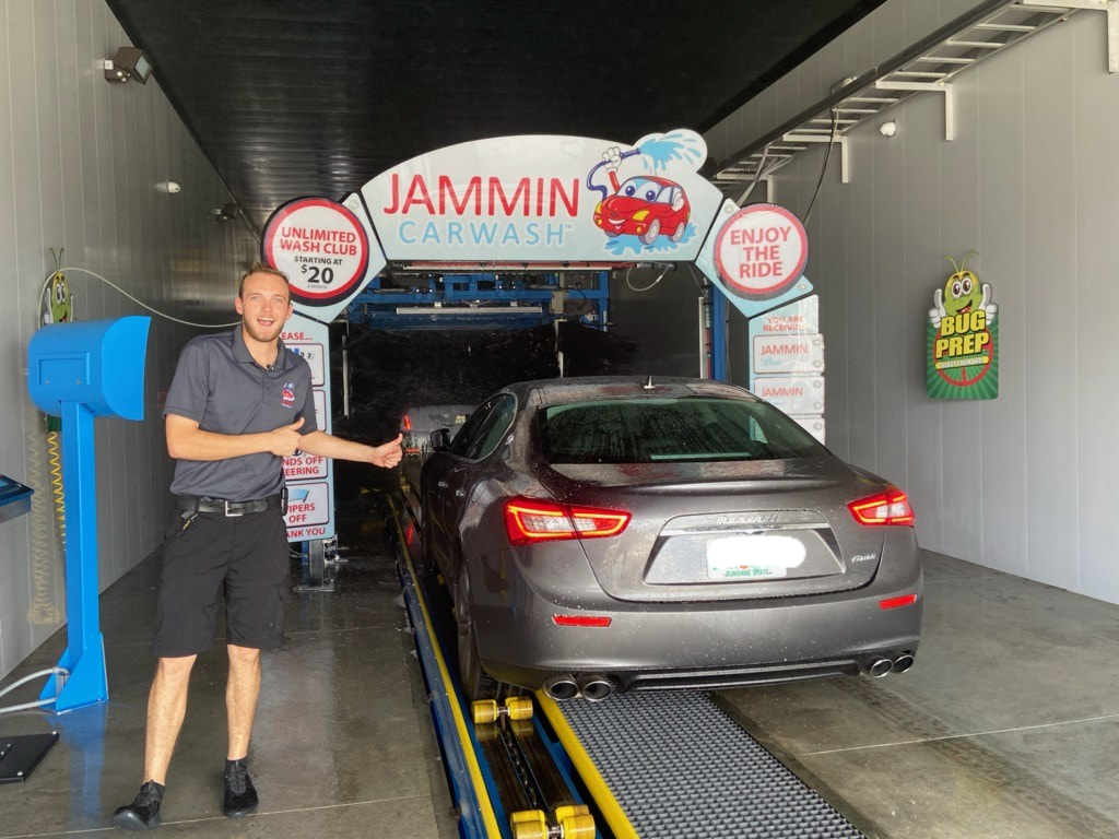 Jammin Car Wash | 21356 Walmart Way, Lutz, FL 33549, USA | Phone: (813) 556-9274