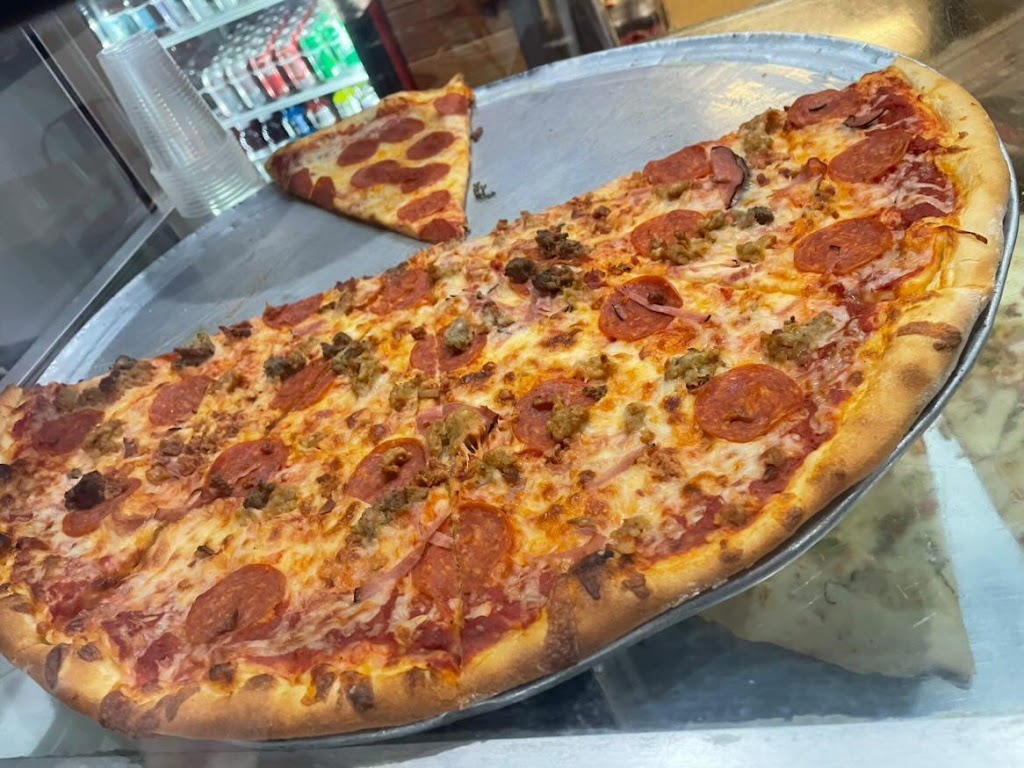 Islands Pizza Tavern | 235 E Davis Blvd, Tampa, FL 33606, USA | Phone: (813) 254-5818