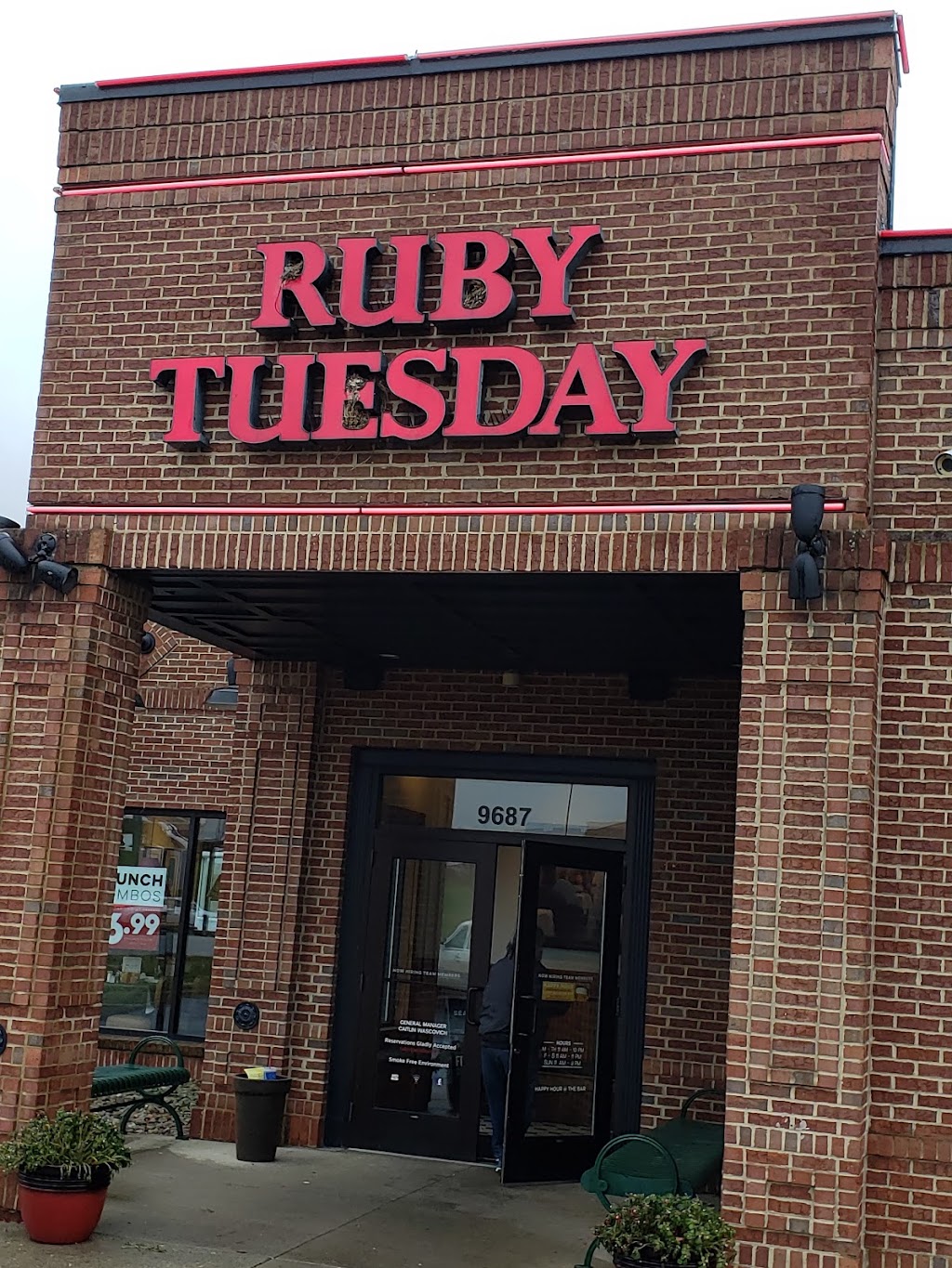 Ruby Tuesday | 9687 OH-14, Streetsboro, OH 44241, USA | Phone: (330) 626-5115