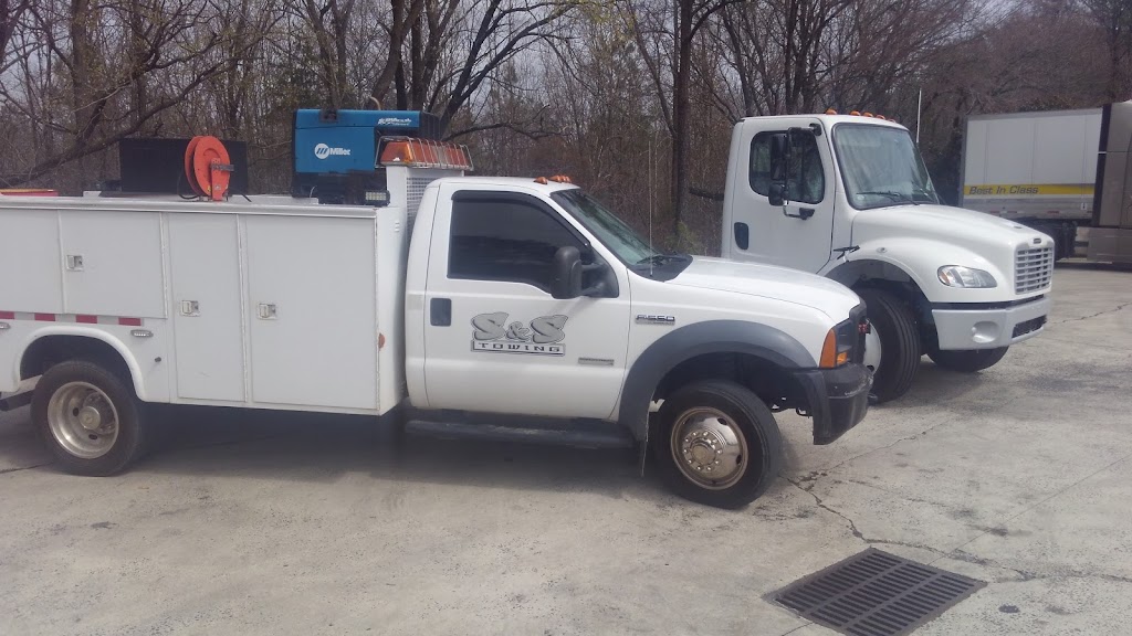 S & S Towing & Heavy Transport | 1006 Andrews Chapel Rd, Durham, NC 27703, USA | Phone: (919) 812-5153