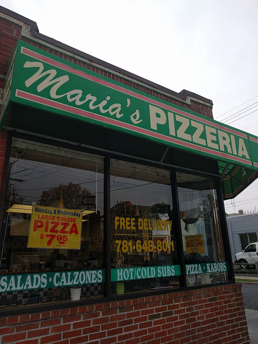 Marias Pizza | 86 Massachusetts Ave, Arlington, MA 02474, USA | Phone: (781) 648-8011