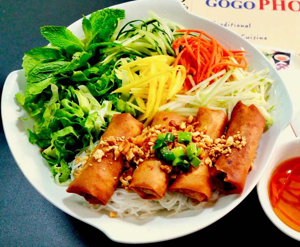 Gogo Phở | 5025 Stevens Creek Blvd, Santa Clara, CA 95051, USA | Phone: (408) 345-4646