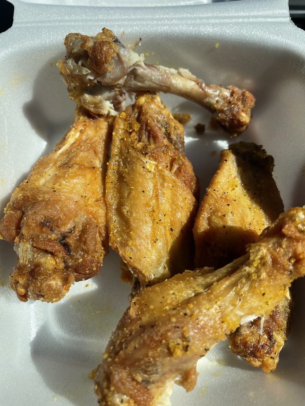 Americas Bestwings | 5201 Plaza Dr, Hopewell, VA 23860, USA | Phone: (804) 931-5870