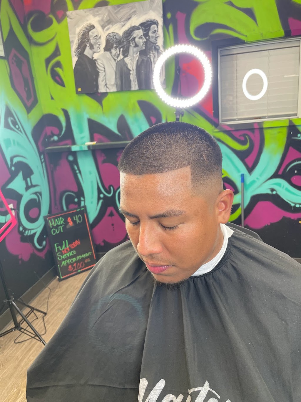 Padrinos Barbershop | 1345 W Garvey Ave N, West Covina, CA 91790, USA | Phone: (909) 329-5034