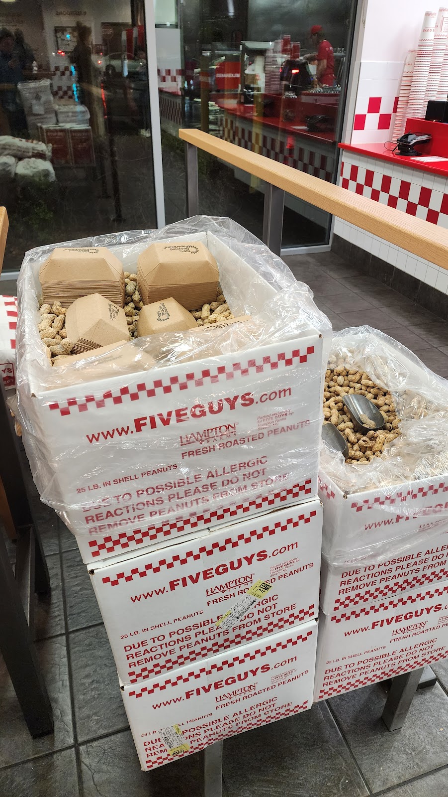 Five Guys | 116 E El Camino Real, Sunnyvale, CA 94085, USA | Phone: (408) 830-9100