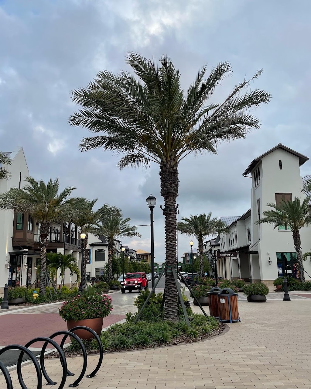 Guia Dorion Coldwell Banker Realty | 8181 S Tamiami Trail, Sarasota, FL 34231, USA | Phone: (845) 321-5158