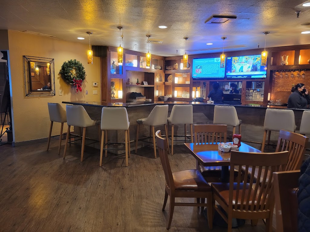 Milagros Bar & Restaurant | 2100 S Priest Dr #160, Tempe, AZ 85282 | Phone: (480) 804-5250