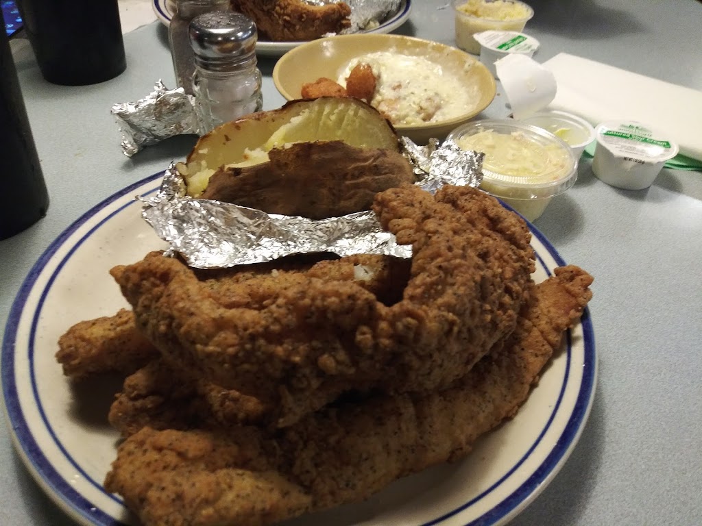 Yadkin Valley Seafood Restaurant | 154 Beroth Dr, Yadkinville, NC 27055, USA | Phone: (336) 679-8191