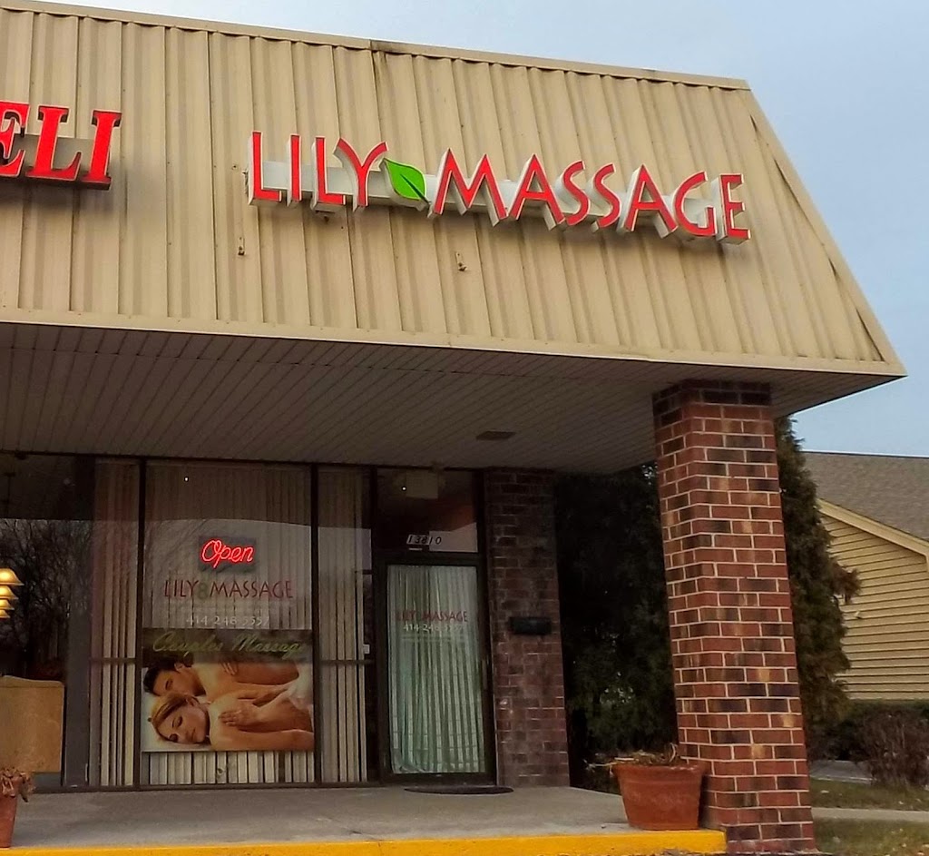 Lily 8 | 13810 W Greenfield Ave, Brookfield, WI 53005, USA | Phone: (414) 248-5557