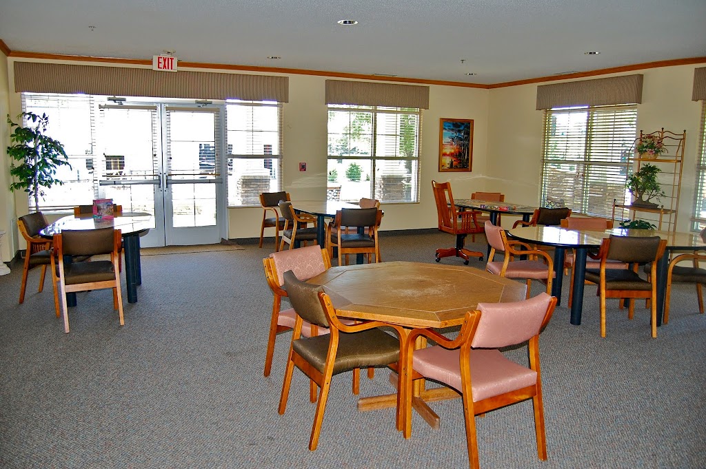 The Shores Senior Apartments | 3150 Lexington Ave N, Shoreview, MN 55126 | Phone: (651) 504-3982