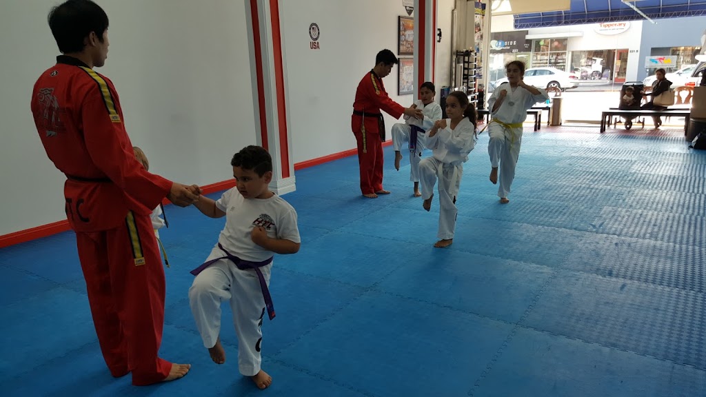 Hwangs Taekwondo Center | 9618 W Pico Blvd #506, Los Angeles, CA 90035, USA | Phone: (310) 659-1400