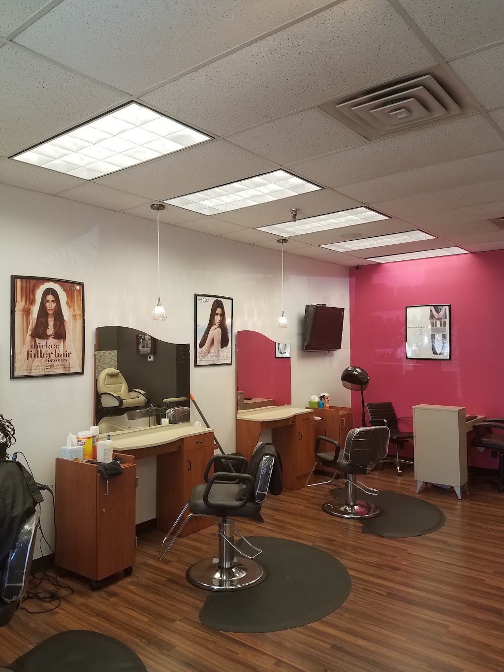 Action Hair Salon | 10514 France Ave S, Bloomington, MN 55431, USA | Phone: (952) 884-9394