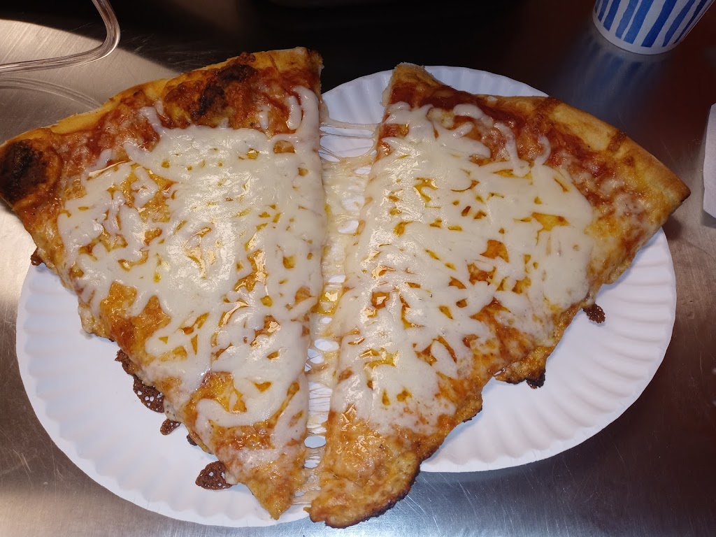 Stellos Pizzeria | 3 Creighton Russellton Rd, Tarentum, PA 15084 | Phone: (724) 265-2463