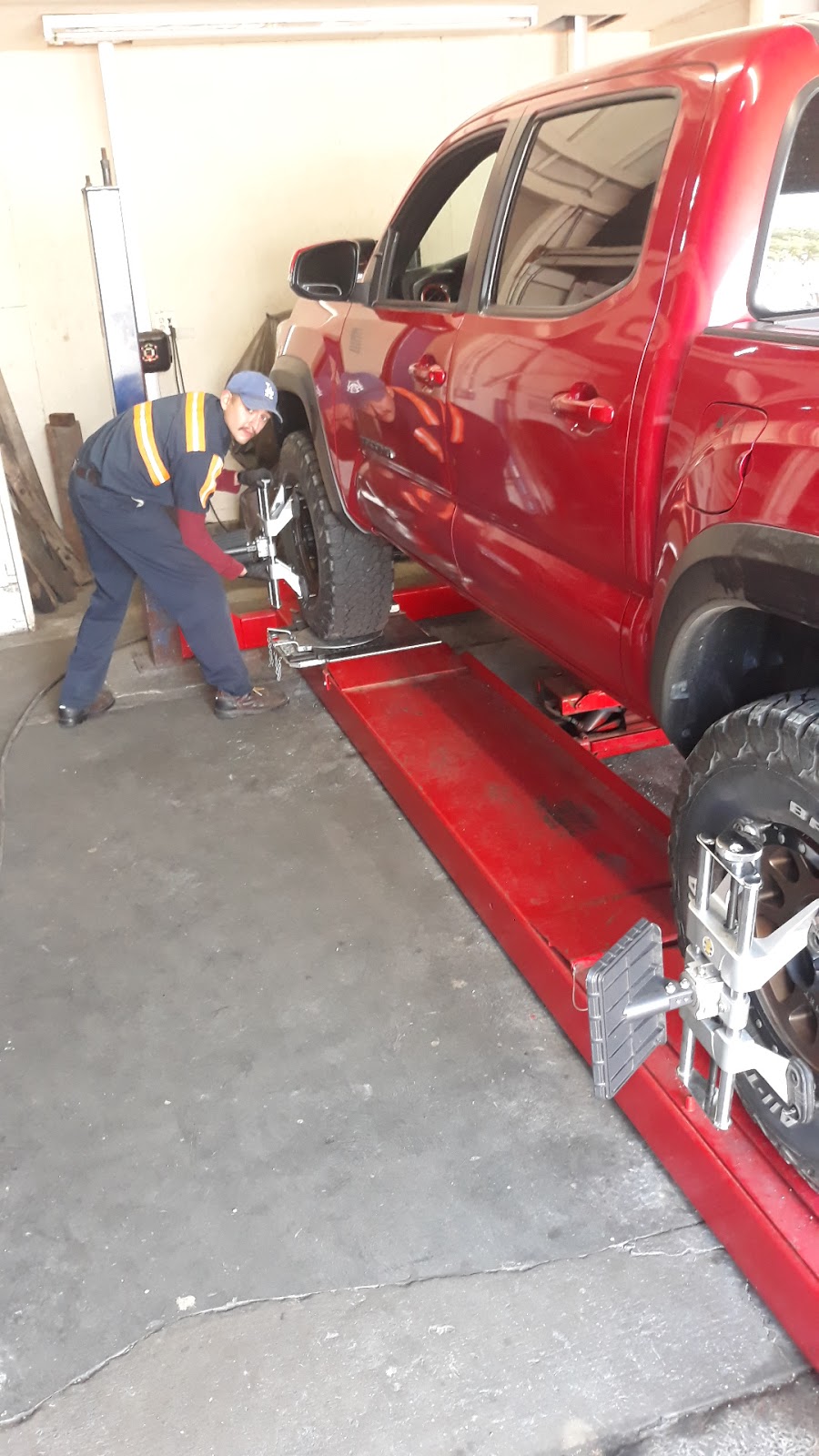 Baja Tires & Repair Services | 11953 S Inglewood Ave, Hawthorne, CA 90250, USA | Phone: (310) 675-7488