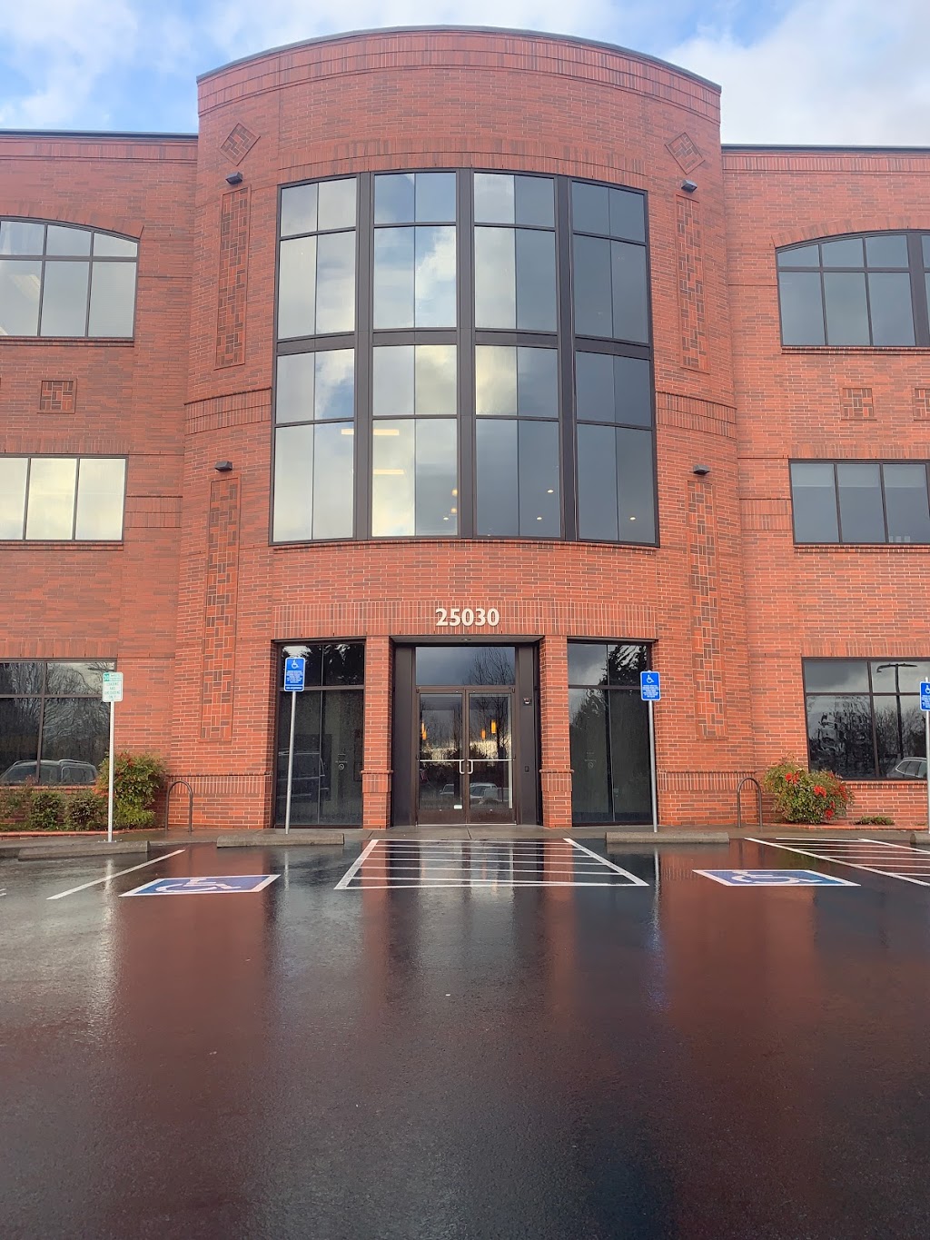 Northwest Massage Therapy Wilsonville | 25030 SW Parkway Ave Suite 1044, Wilsonville, OR 97070, USA | Phone: (503) 749-7974