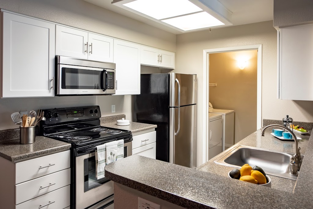 Sierra Del Oro Apartments | 1456 Serfas Club Dr, Corona, CA 92882 | Phone: (951) 444-0998