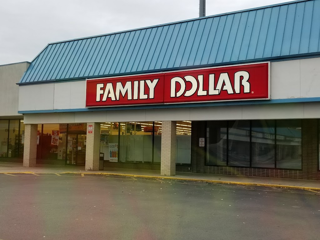 Family Dollar | 1046 Patterson Rd Breitenstrater Square, Dayton, OH 45420, USA | Phone: (937) 345-0906