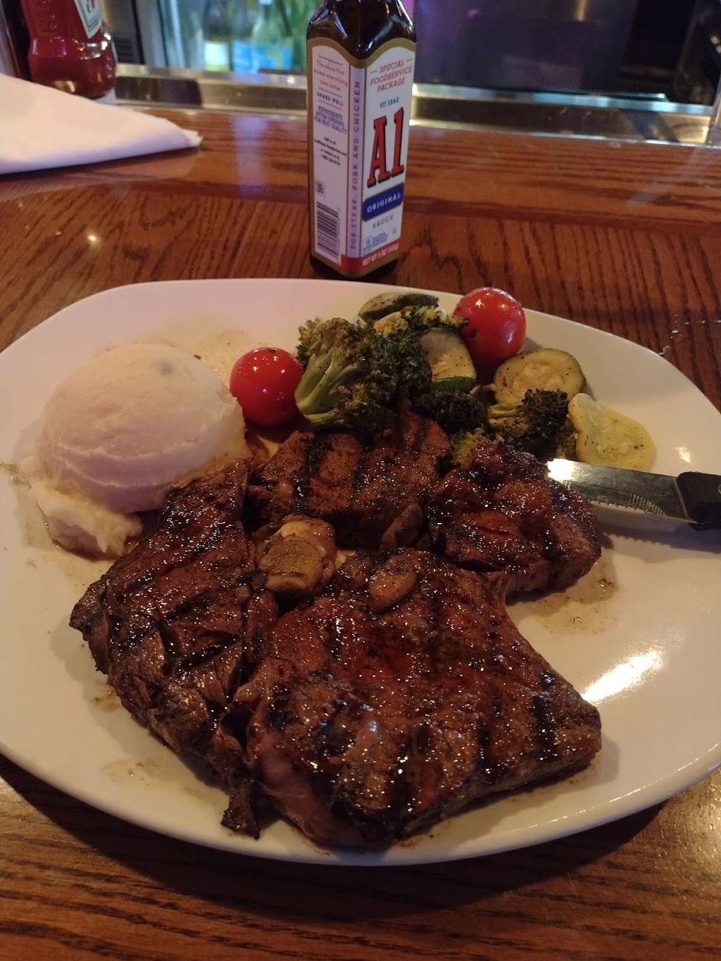 Carolina Ale House - Garner | 400 Conservation Rd, Garner, NC 27529, USA | Phone: (919) 772-2646