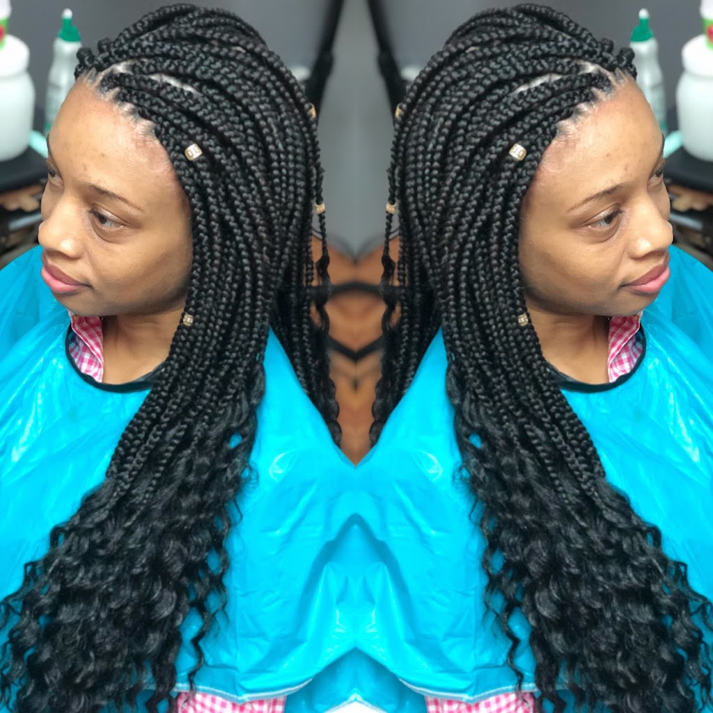 Styles By Shalonda | 5224 7th St, Zephyrhills, FL 33542, USA | Phone: (813) 784-9987