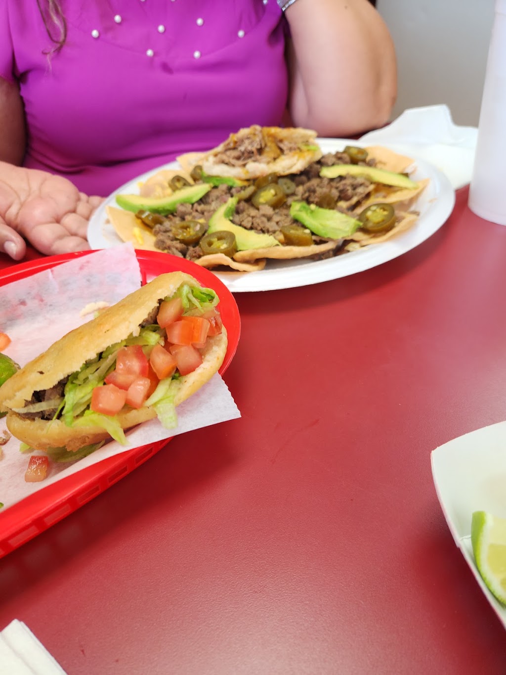 Mr Johns Taco | 1702 Carla St, Zapata, TX 78076, USA | Phone: (956) 765-9232