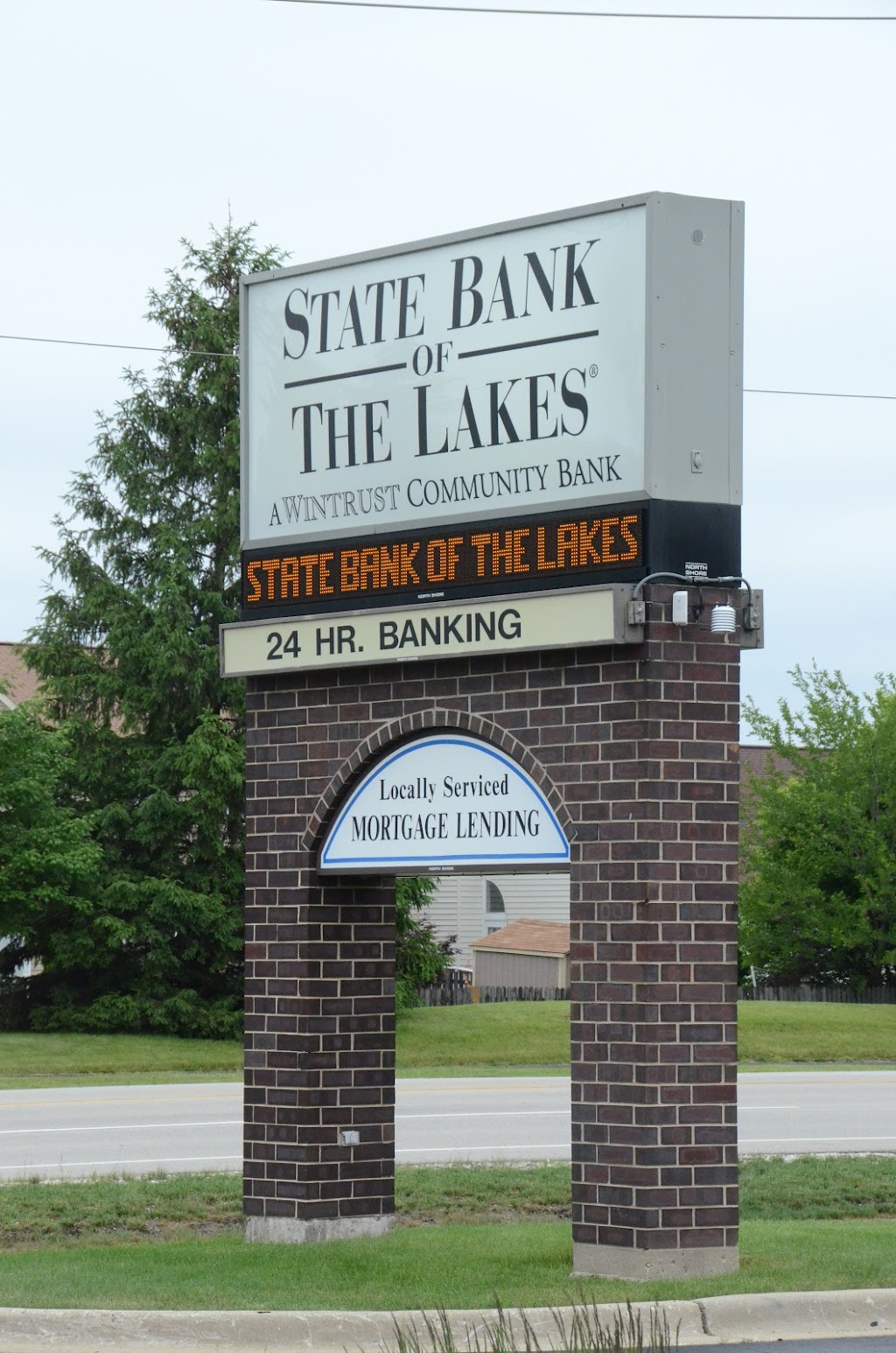 State Bank of The Lakes | 50 Commerce Dr, Grayslake, IL 60030, USA | Phone: (847) 548-2700