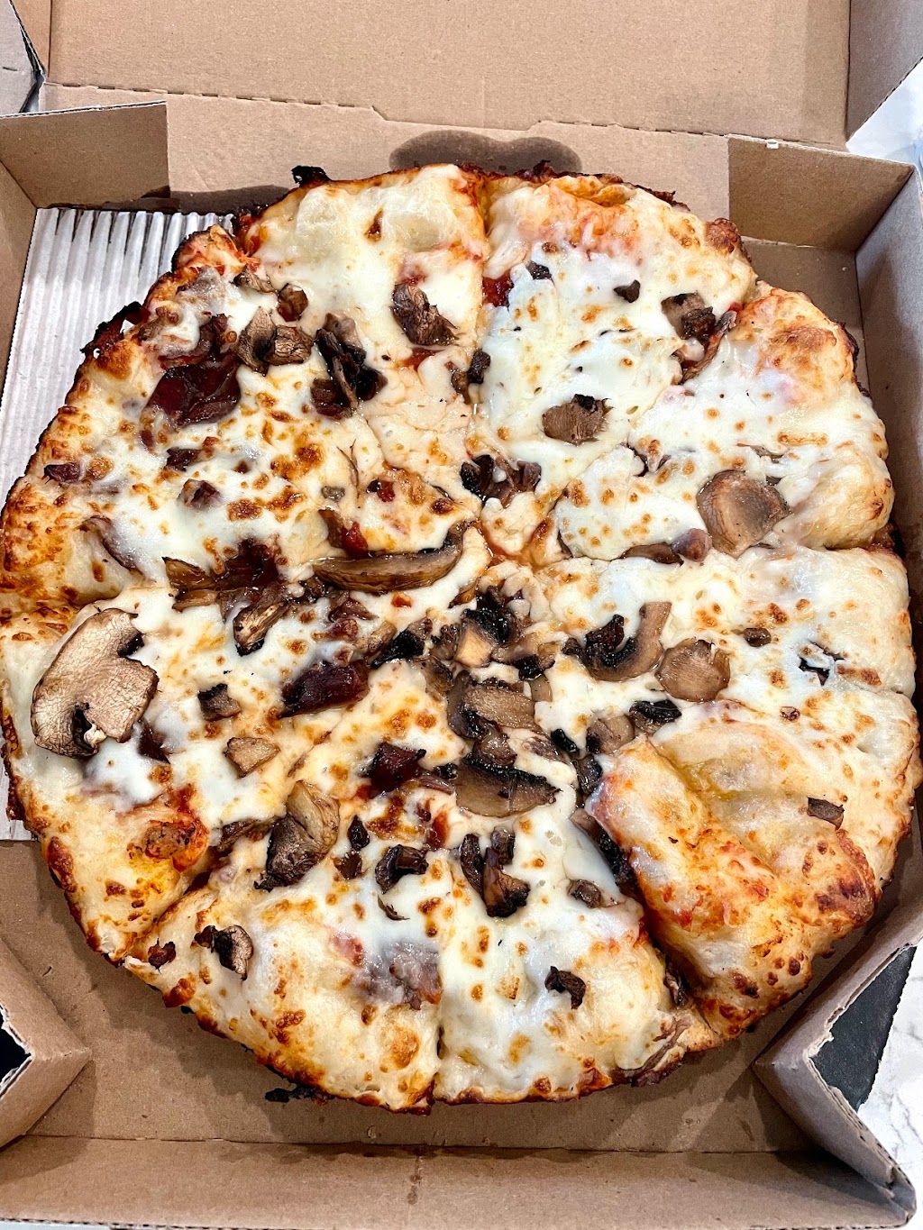 Dominos Pizza | 96118 Lofton Square Ct #5, Yulee, FL 32097 | Phone: (904) 491-3400