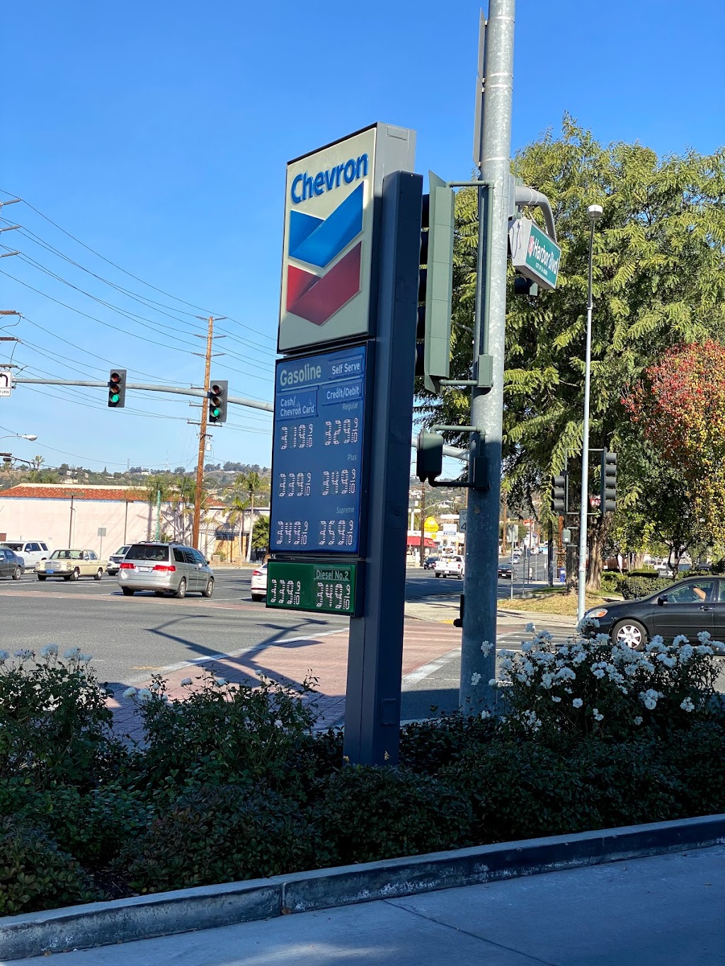 Chevron | 110 S Harbor Blvd, La Habra, CA 90631, USA | Phone: (562) 691-6740