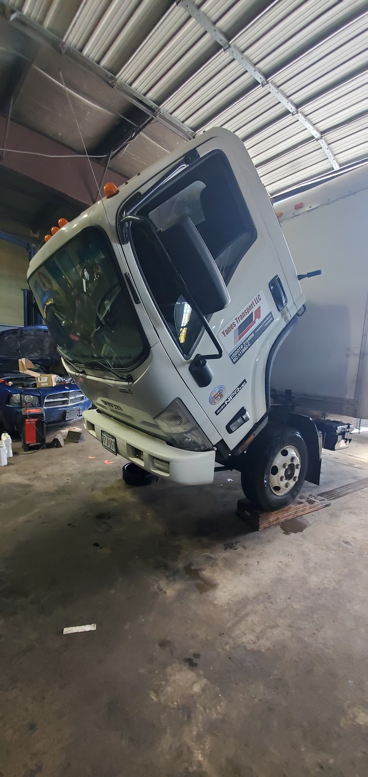 Advance Auto & Truck repair | 913 Troup Ave, Kansas City, KS 66104, USA | Phone: (913) 449-7595