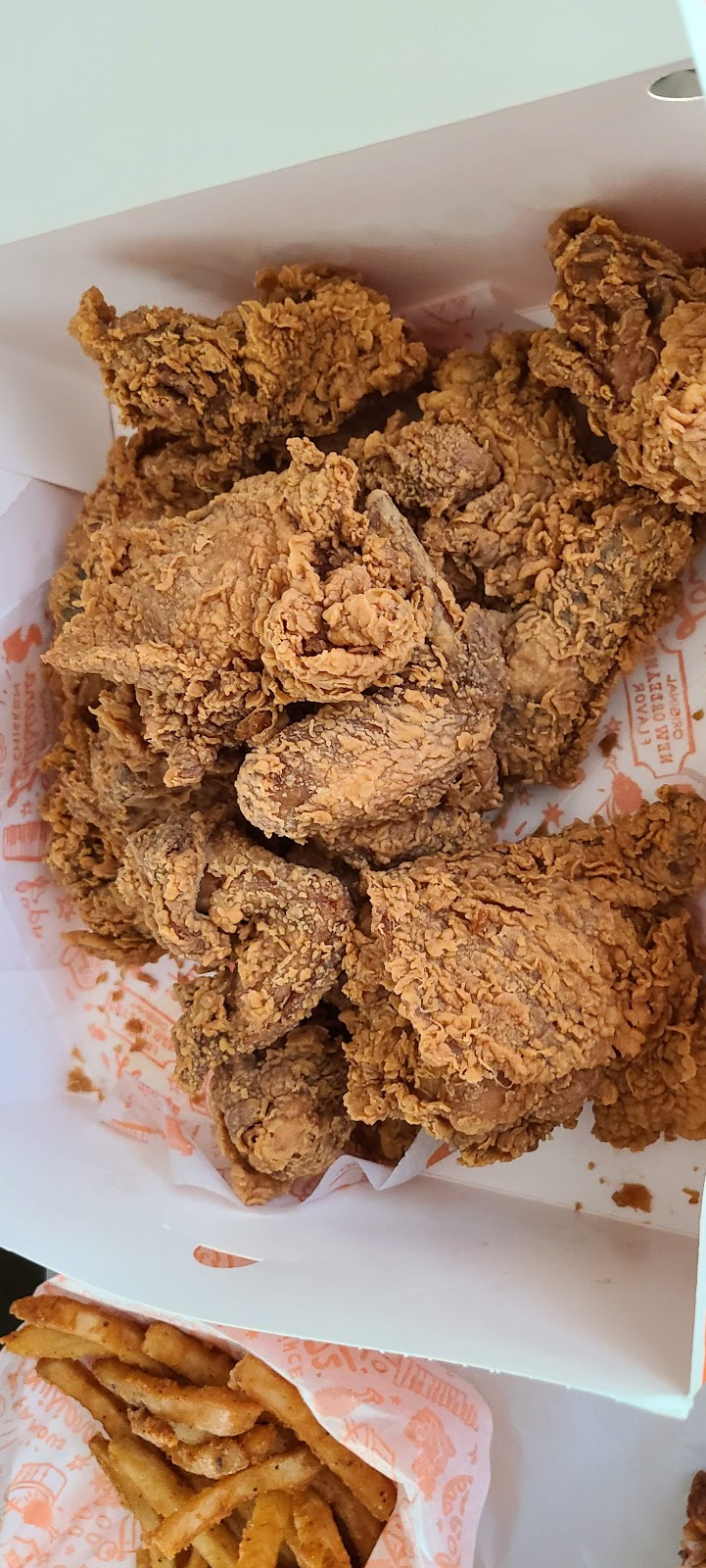 Popeyes Louisiana Kitchen | 16205 Sierra Lakes Pkwy, Fontana, CA 92336, USA | Phone: (909) 320-8220 Popeyes Louisiana Kitchen | 16205 Sierra Lakes Pkwy, Fontana, CA 92336, USA | Phone: (909) 320-8220