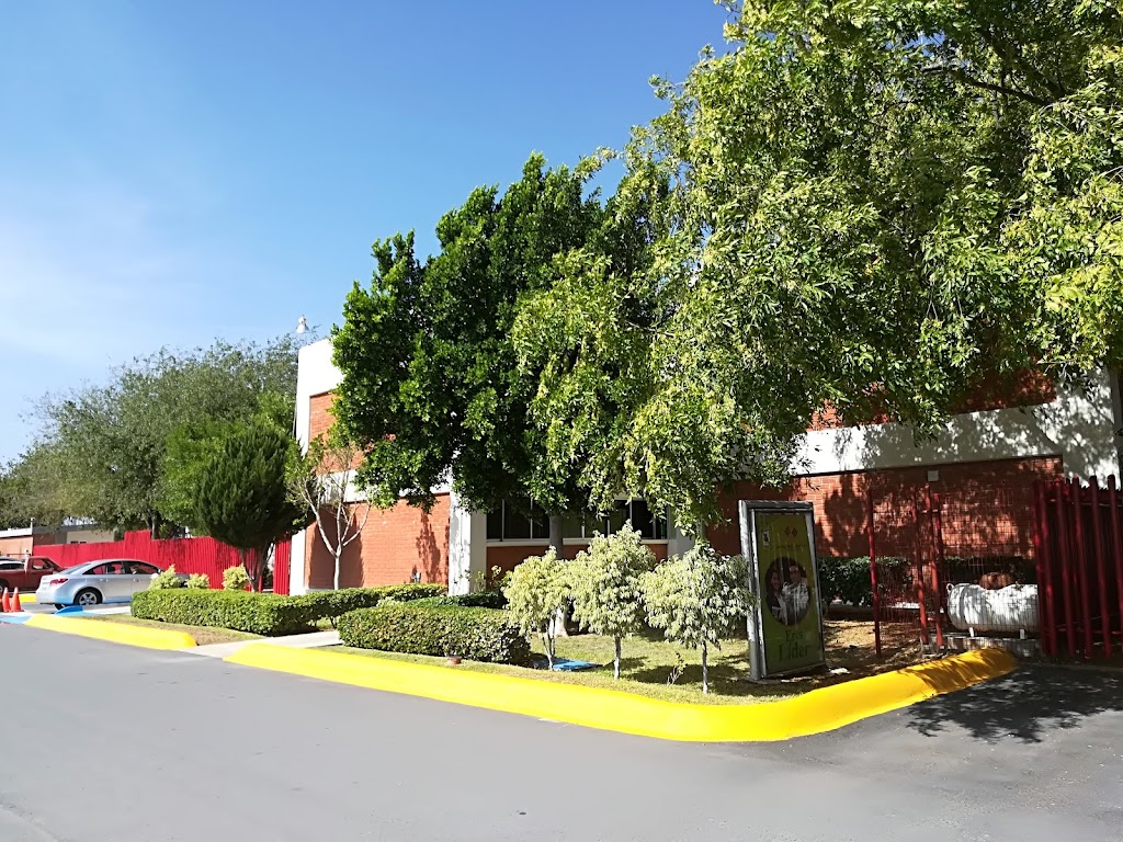 Instituto Irlandés Nuevo Laredo | Blvrd Longoria 46, Las Viñas Residencial, Residencial Longoria, 88277 Nuevo Laredo, Tamps., Mexico | Phone: 867 718 1392