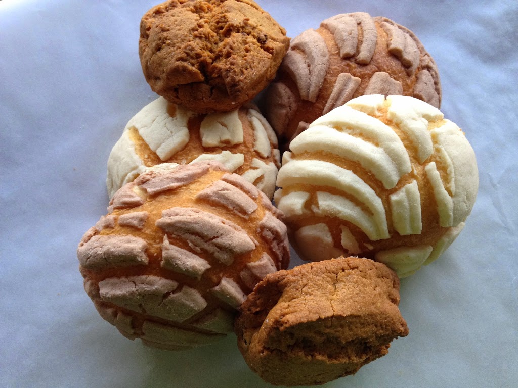 Las Alondras Bakery | 4118 & 4120, S Central Ave, Los Angeles, CA 90011, USA | Phone: (323) 233-8489