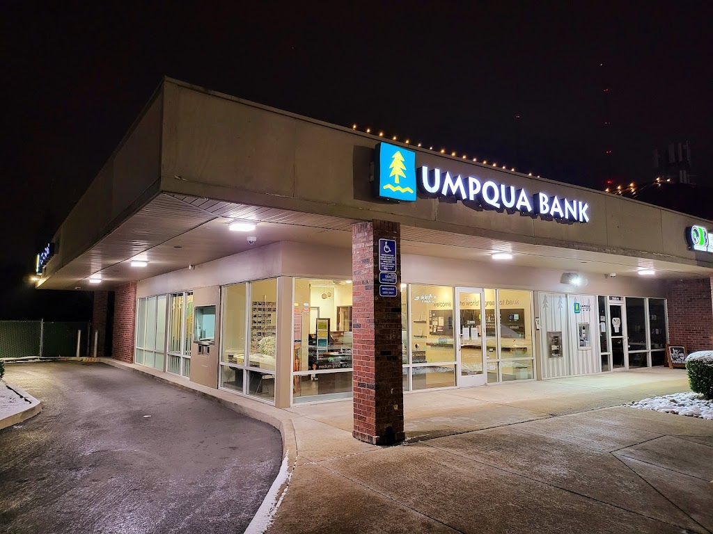 Umpqua Bank | 7365 SW Barnes Rd, Portland, OR 97225 | Phone: (503) 229-4701