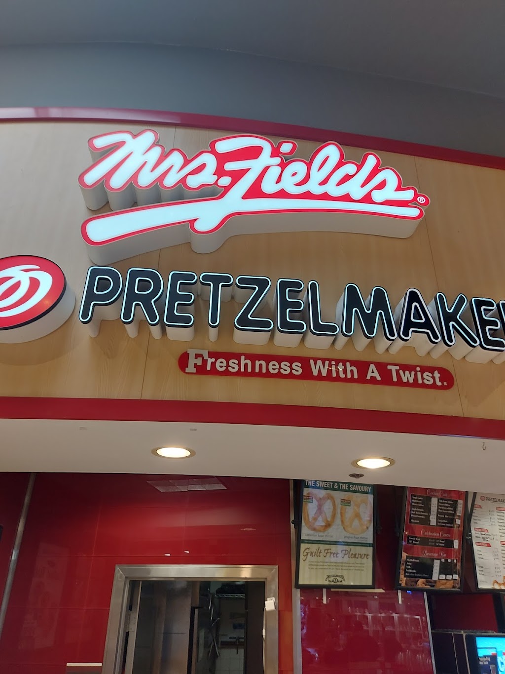 Pretzelmaker | 221 Glendale Ave #47, St. Catharines, ON L2T 2K9, Canada | Phone: (905) 704-1493