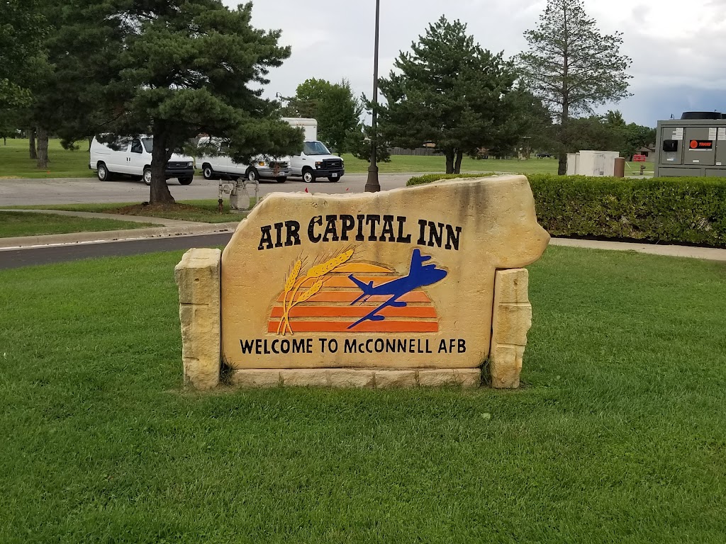 Air Capital Inn | 53050 Glen Elder, Wichita, KS 67210, USA | Phone: (316) 759-6999