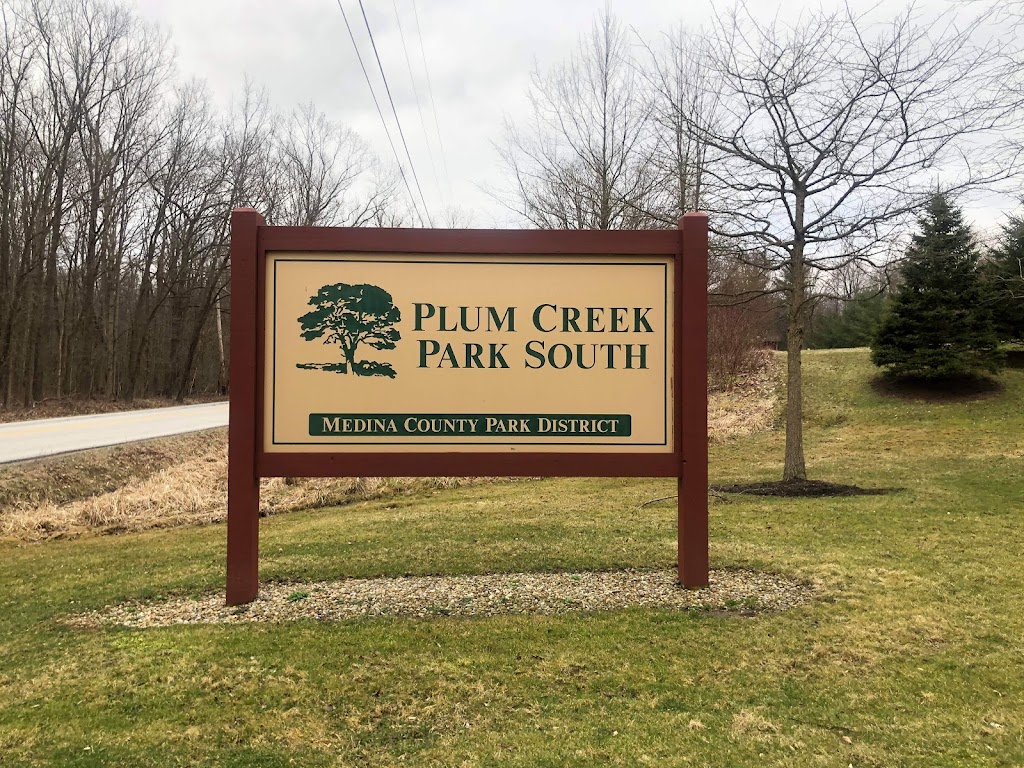 Plum Creek Park South | 2500 Plum Creek Pkwy, Brunswick, OH 44212, USA | Phone: (330) 722-9364
