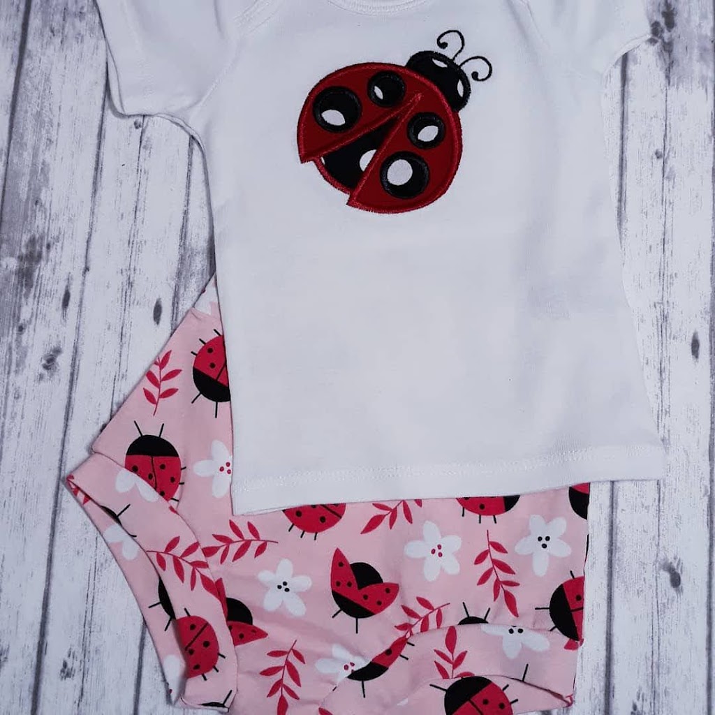 bundle of stitches | 175 Sumter Wy, Kyle, TX 78640, USA | Phone: (832) 428-8134