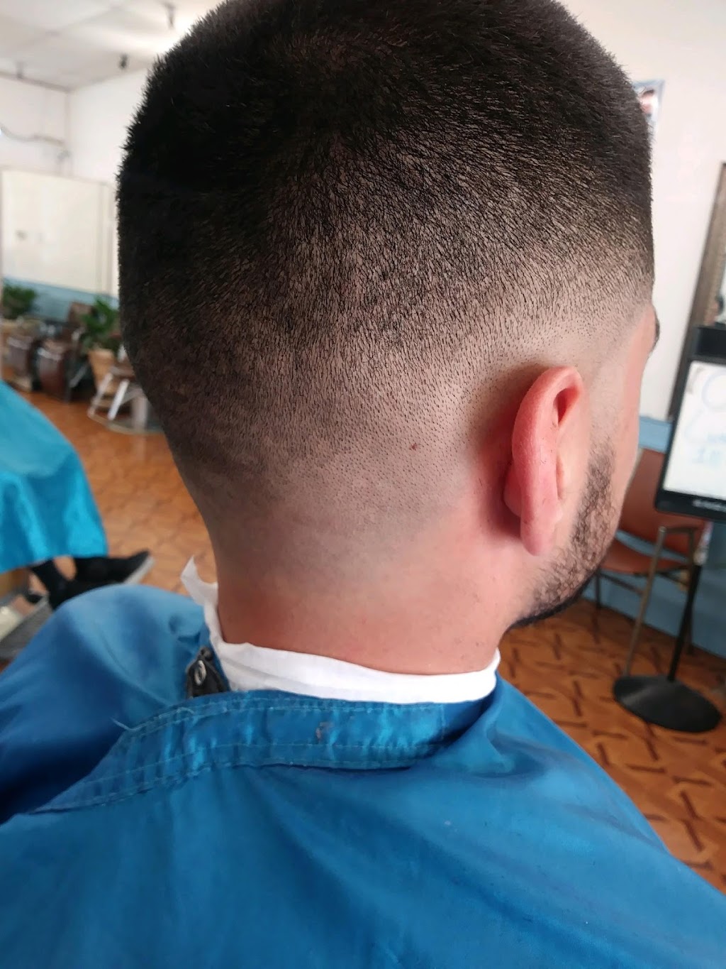 Castros Family Barber Shop | 1483 E Foothill Blvd, Upland, CA 91786, USA | Phone: (909) 982-8229