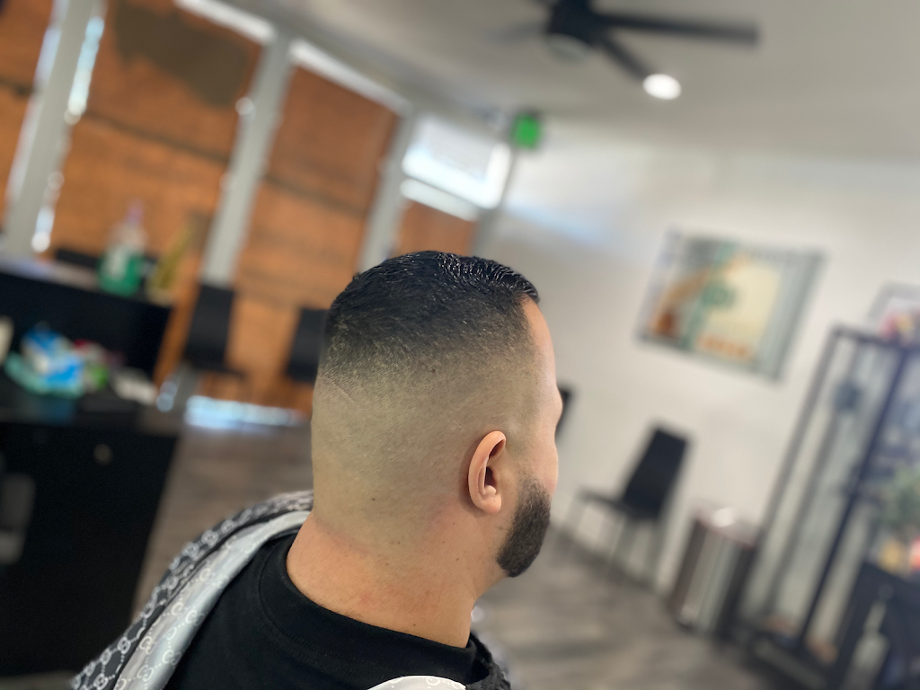 Members Traditional Barbershop | 15420 Chatsworth St, Mission Hills, CA 91345, USA | Phone: (818) 633-2415