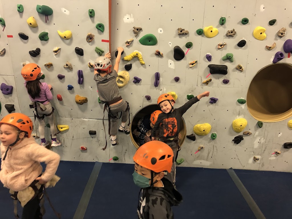 Doylestown Rock Gym | 3853 Old Easton Rd, Doylestown, PA 18902 | Phone: (215) 230-9085