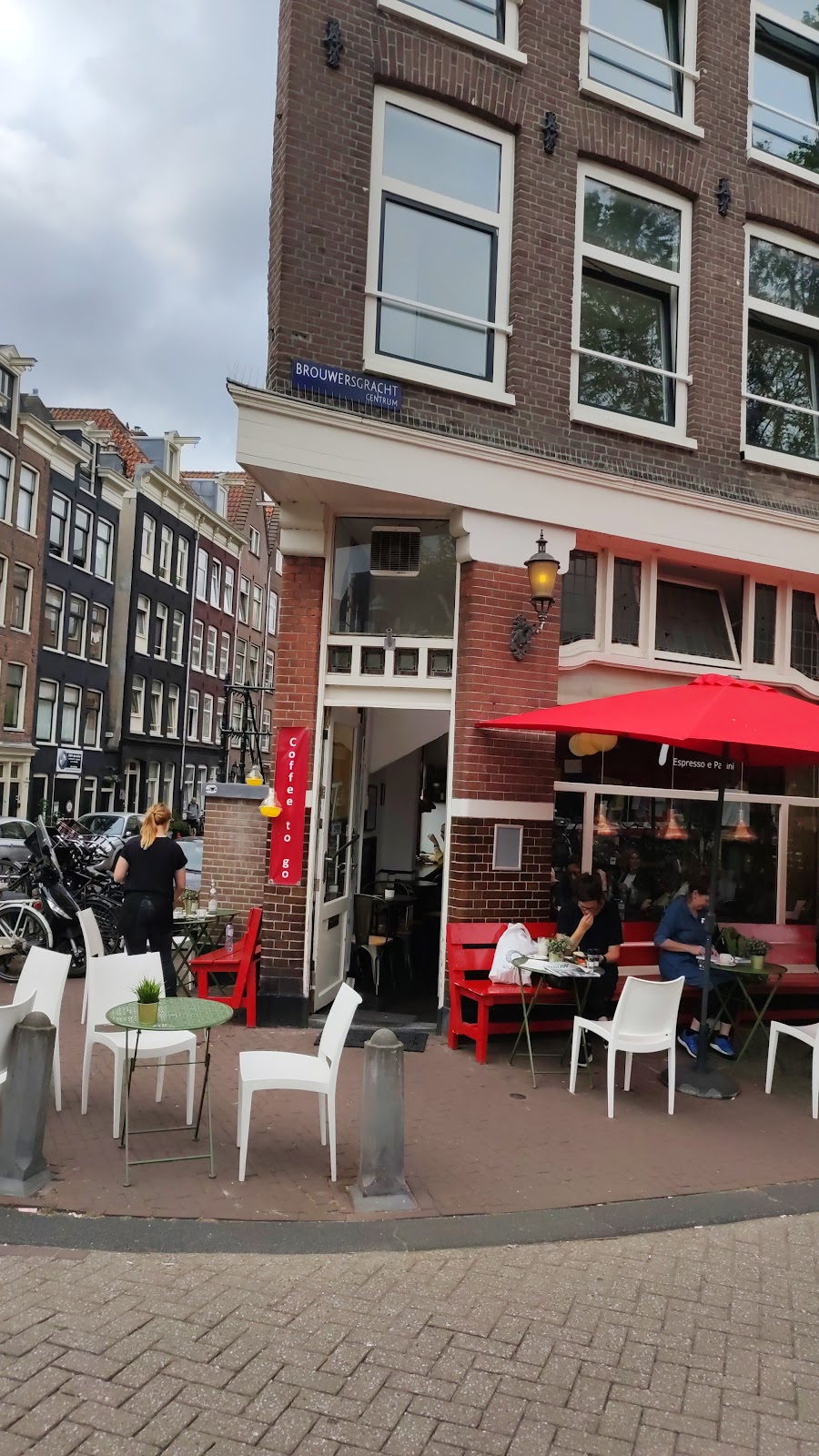 Tazzina | Brouwersgracht 139, 1015 GG Amsterdam, Netherlands | Phone: 020 330 4649